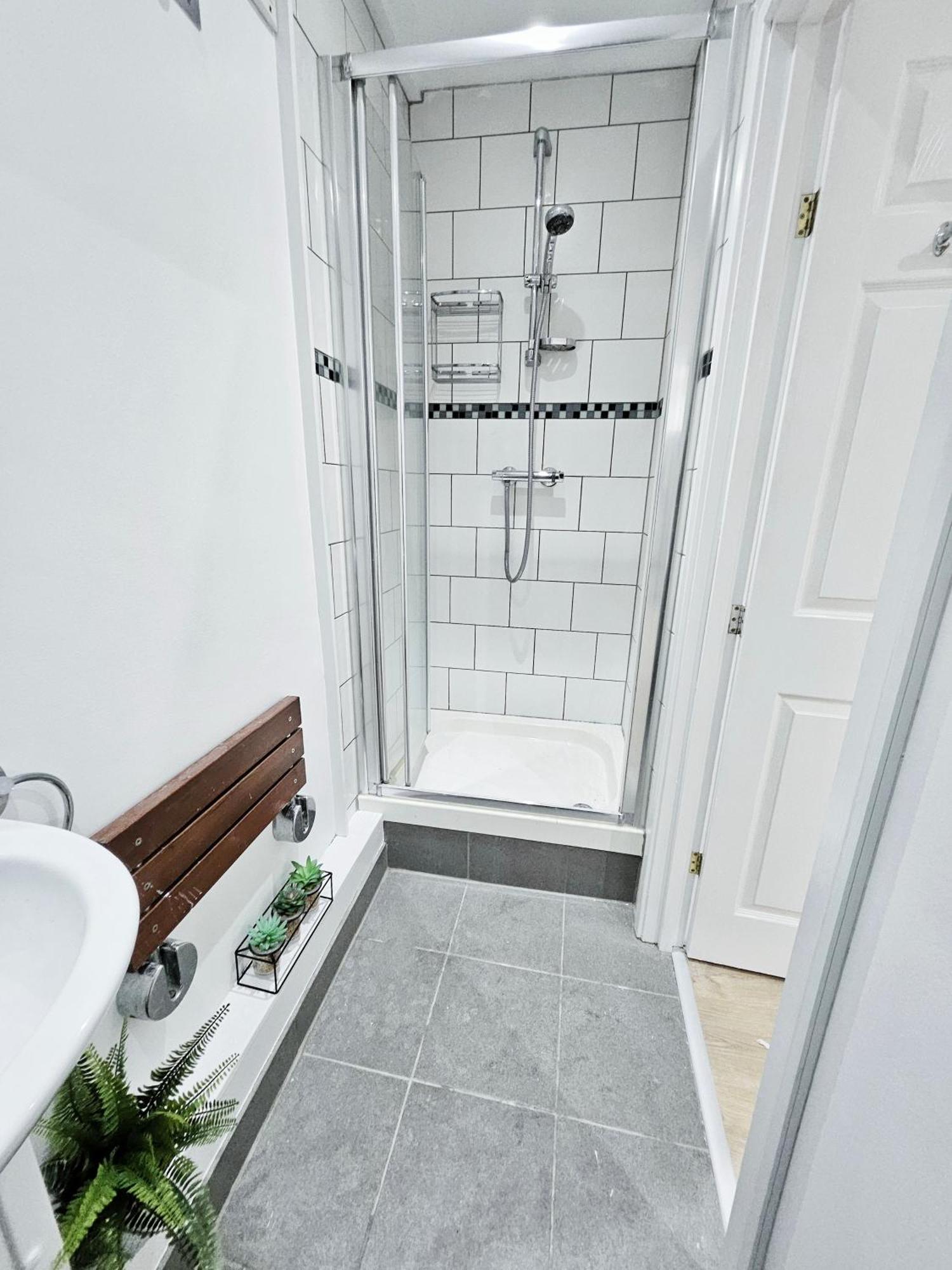 Gdy1 - The Green Dragon Apartment Londres Extérieur photo